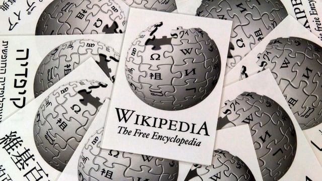 Zum 15. Geburtstag von Wikipedia. Zum 15. Geburtstag von Wikipedia.