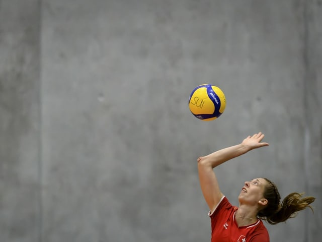 Samira Sulser spielt Volleyball Samira Sulser spielt Volleyball