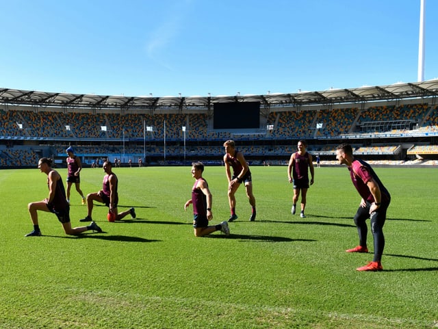 Spieler des AFL-Klubs Brisbane Lions. Spieler des AFL-Klubs Brisbane Lions.