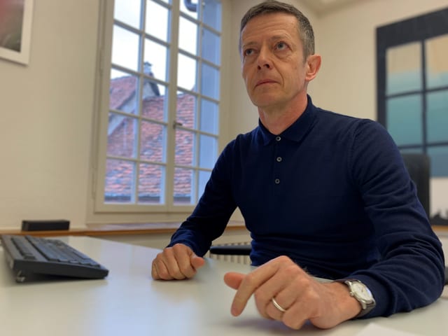 Thomas Lütolf, der Badener Standortförderer, in seinem Büro Thomas Lütolf, der Badener Standortförderer, in seinem Büro
