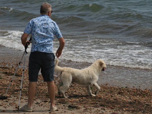 Simon Binner mit seinem Hund Simon Binner mit seinem Hund