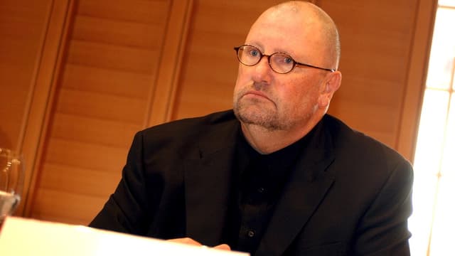 Dieter Behring. Dieter Behring.