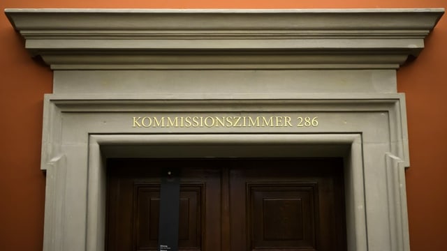 Kommissionszimmer im Bundeshaus. Kommissionszimmer im Bundeshaus.