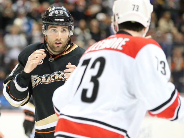 Während 5 Saisons spielt Patrick Maroon in Anaheim. Während 5 Saisons spielt Patrick Maroon in Anaheim.