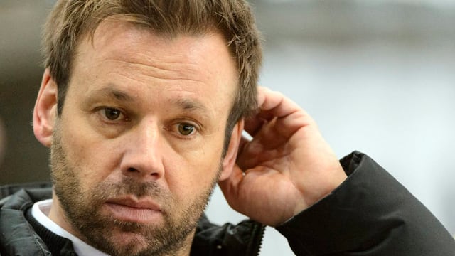 Gerd Zenhäusern blickt nachdenklich in die Kamera. Gerd Zenhäusern blickt nachdenklich in die Kamera.