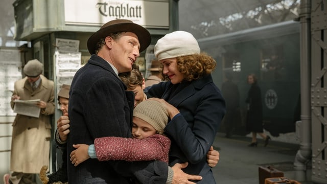 Annas Familie im Bahnhof Zürich. Annas Familie im Bahnhof Zürich.