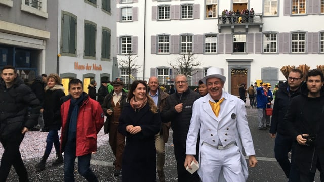 Eine Gruppe von Personen in Liestal. Eine Gruppe von Personen in Liestal.