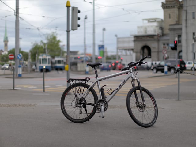 Verenas Velo beim HB