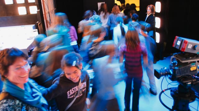 Kostenlose Spezialführungen für Kinder und ihre Familien. Kostenlose Spezialführungen für Kinder und ihre Familien.