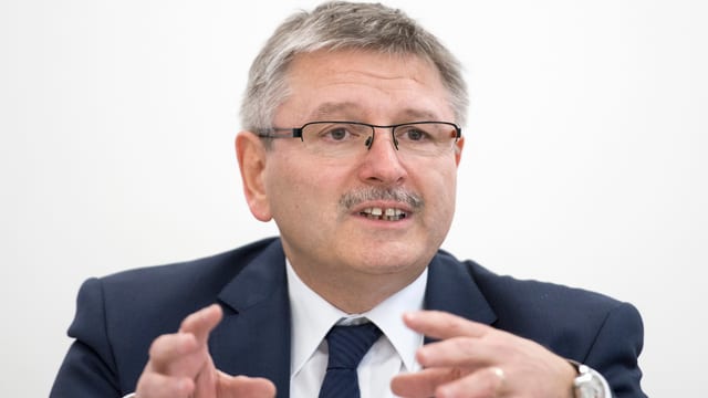 Der Präsident der Finanzdirektorenkonferenz, der jurassische CVP-Finanzdirektor Charles Juillard. Der Präsident der Finanzdirektorenkonferenz, der jurassische CVP-Finanzdirektor Charles Juillard.