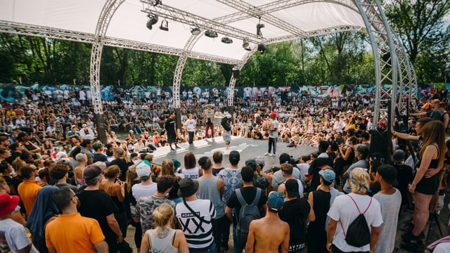 Am Royal ein Muss: Hip-Hop in all seinen Facetten abbilden – inkl. Breakdance! Am Royal ein Muss: Hip-Hop in all seinen Facetten abbilden – inkl. Breakdance!