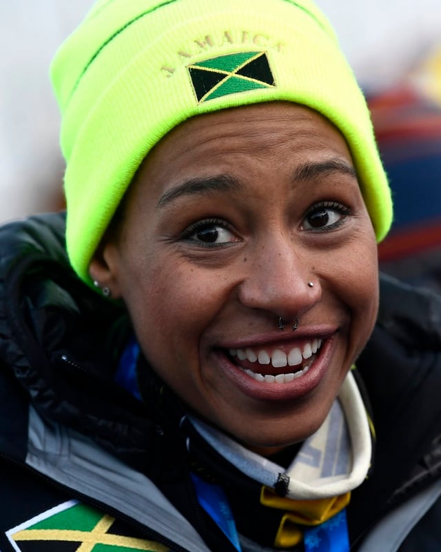 Sie ist die erste jamaikanische Bob-Pilotin, die an Olympischen Spielen teilnimmt: Jazmine Fenlator-Victorian. Sie ist die erste jamaikanische Bob-Pilotin, die an Olympischen Spielen teilnimmt: Jazmine Fenlator-Victorian.