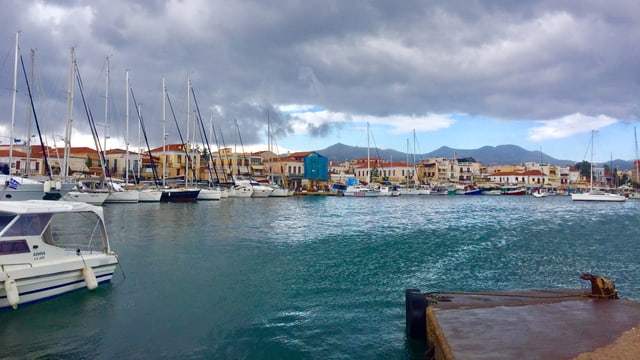 Hafen mit Segelschiffen. Hafen mit Segelschiffen.