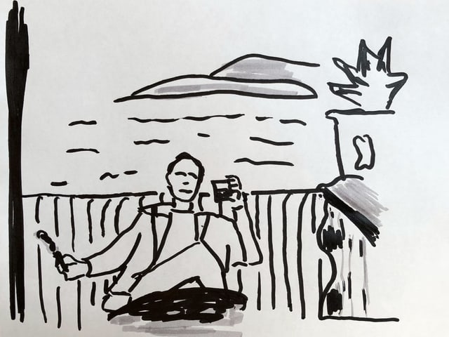 Commissario Montalbano sitzt auf seiner Terrasse mit einem Whisky in der Hand und einer Zigarette Commissario Montalbano sitzt auf seiner Terrasse mit einem Whisky in der Hand und einer Zigarette