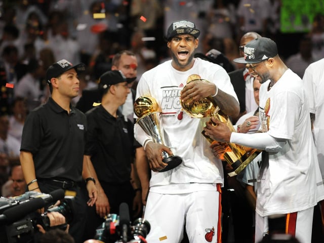LeBron James gewann mit Miami 2012 und 2013 den Titel. LeBron James gewann mit Miami 2012 und 2013 den Titel.