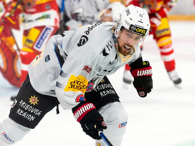 Lukas Lhotak. Lukas Lhotak.