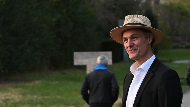 Ein Mann mit Hut. Ein Mann mit Hut.