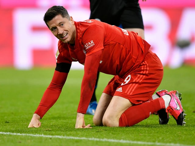 Überzeugte beim mühevollen 3:2 der Bayern als Doppeltorschütze: Robert Lewandowski. Überzeugte beim mühevollen 3:2 der Bayern als Doppeltorschütze: Robert Lewandowski.