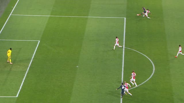 Die Szene vor dem 1:2. Die Szene vor dem 1:2.
