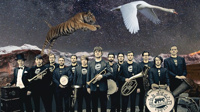 Die Band Traktorkestar im Porträt. Die Band Traktorkestar im Porträt.