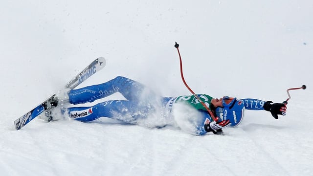 Lara Gut nach ihrem 3. Platz in St. Moritz 2008. Lara Gut nach ihrem 3. Platz in St. Moritz 2008.