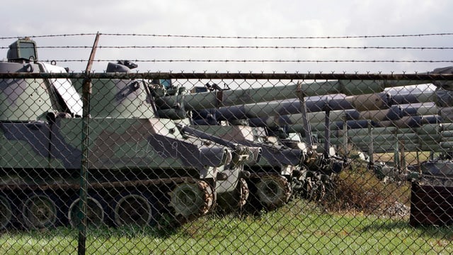 Panzer in einer Reihe. Panzer in einer Reihe.