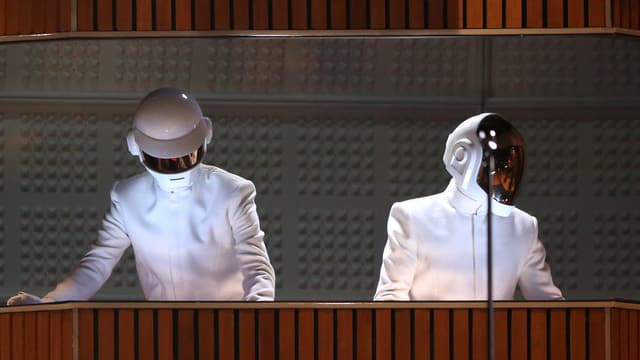Video «Daft Punk - hinter der Maske» abspielen Video «Daft Punk - hinter der Maske» abspielen