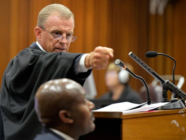 Staatsnawalt zeigt auf Pistorius