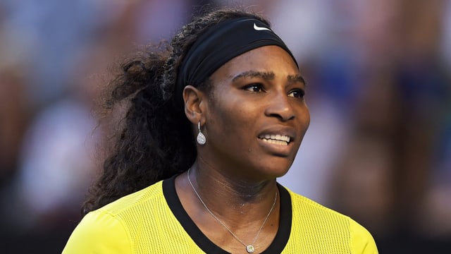Serena Williams mit einer säuerlichen Miene. Serena Williams mit einer säuerlichen Miene.