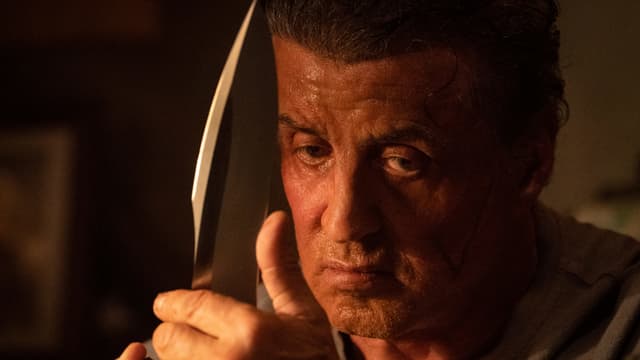 Rambo und sein legendäres Messer. Rambo und sein legendäres Messer.