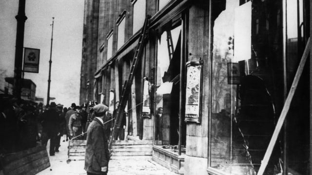 Die Reichspogromnacht – auch Kristallnacht genannt – in Deutschland darf nicht verharmost werden durch unpassende Vergleiche. Die Reichspogromnacht – auch Kristallnacht genannt – in Deutschland darf nicht verharmost werden durch unpassende Vergleiche.