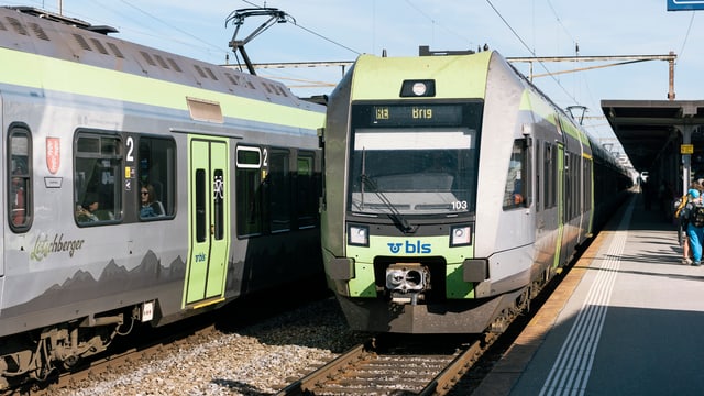 BLS-Züge. BLS-Züge.