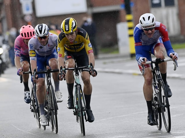Stefan Küng (r.) beim Klassiker in Belgien. Stefan Küng (r.) beim Klassiker in Belgien.