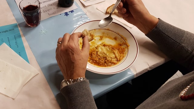 La trippa – il menu tradiziunal dal bal da Bumaun a la veglia. La trippa – il menu tradiziunal dal bal da Bumaun a la veglia.