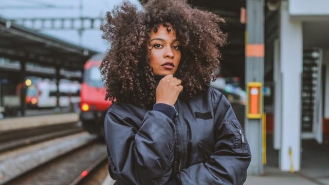 Danitsa: 23-jährige Sängerin aus Genf. Danitsa: 23-jährige Sängerin aus Genf.