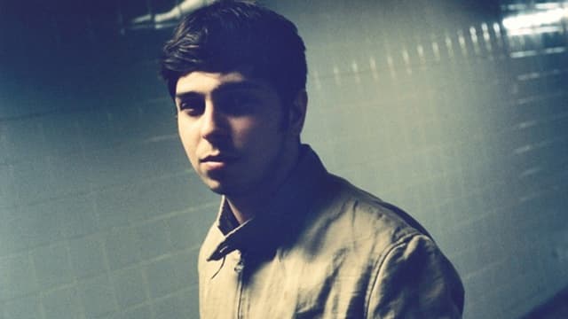 Josh Kumra macht es auf den Weg mit seiner Musik Europa zu erobern. Josh Kumra macht es auf den Weg mit seiner Musik Europa zu erobern.