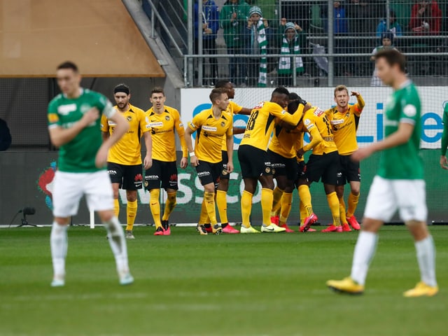 Szene aus der Partie St. Gallen gegen YB Szene aus der Partie St. Gallen gegen YB