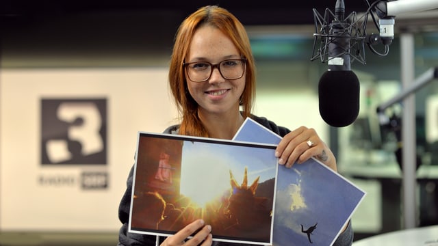 Stefanie Heinzmann gefallen diese zwei Fotos besonders. Stefanie Heinzmann gefallen diese zwei Fotos besonders.