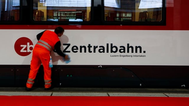 Ein Zugwagen der Zentralbahn. Ein Zugwagen der Zentralbahn.