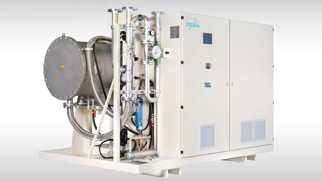 Der Ozongenerator erzeugt das notwendige Ozon aus Flüssigsauerstoff. Der Ozongenerator erzeugt das notwendige Ozon aus Flüssigsauerstoff.