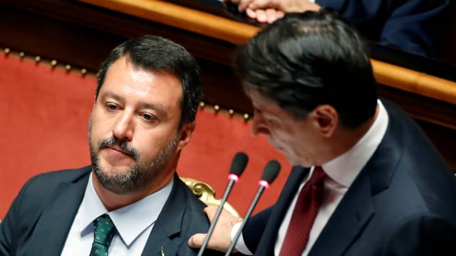 Zwei italienische Politiker. Zwei italienische Politiker.