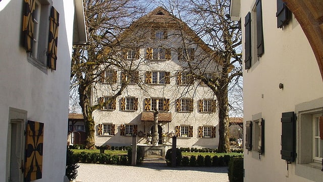 Der Innenhof von Schloss Böttstein. Der Innenhof von Schloss Böttstein.