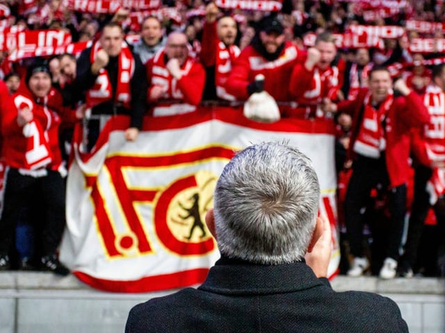 Urs Fischer mit den Fans