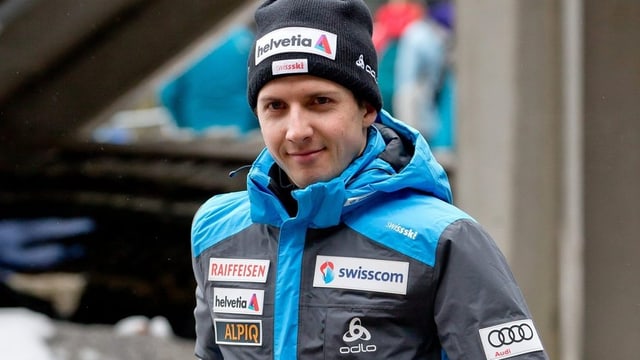 Simon Ammann brauchte seine Jacke gar nicht erst auszuziehen. Simon Ammann brauchte seine Jacke gar nicht erst auszuziehen.