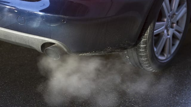 Abgas am Auto Abgas am Auto