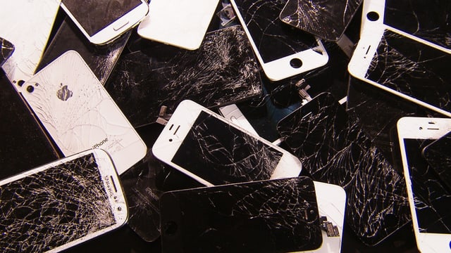 Versicherungen Handy Versicherungen Im Vergleich Kassensturz Espresso Srf