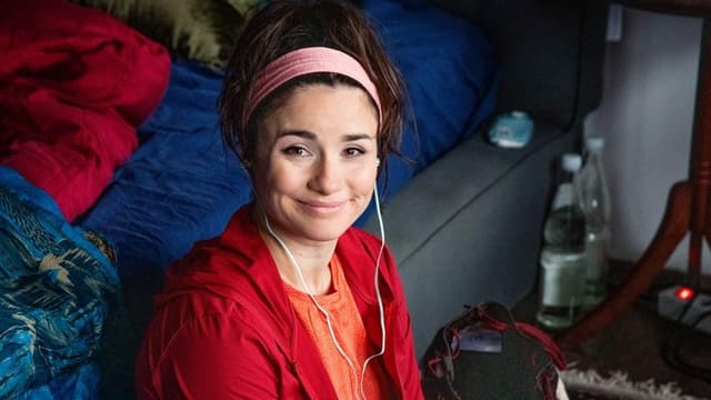 Ein Porträt von der Schauspielerin Jeannine Wacker als Bettina. Ein Porträt von der Schauspielerin Jeannine Wacker als Bettina.