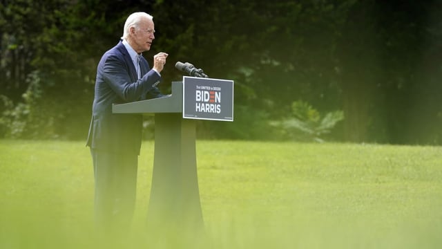 Joe Biden an einem Wahlkampfauftritt ohne Publikum Joe Biden an einem Wahlkampfauftritt ohne Publikum