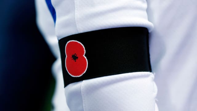 Poppy. Poppy.
