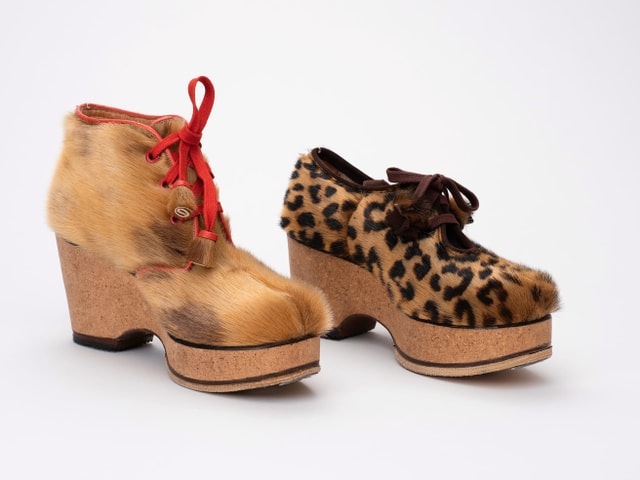 «Bally»-Kriegszeitschuhe mit exotischen Materialien. «Bally»-Kriegszeitschuhe mit exotischen Materialien.